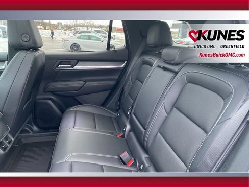 New 2026 GMC Terrain Elevation w/ Elevation Premium Package image 30