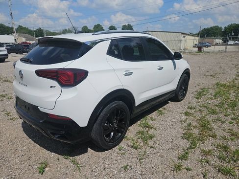 Used 2024 Buick Encore GX Sport Touring FWD image 4