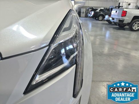 Used 2021 Cadillac XT5 Premium Luxury FWD image 32