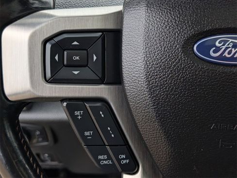 Used 2021 Ford F250 Platinum w/ FX4 Off-Road Package image 24