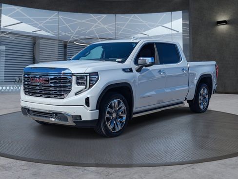 Used 2023 GMC Sierra 1500 Denali w/ Denali Reserve Package image 2