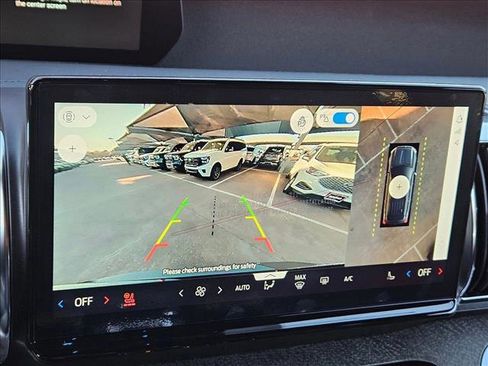 New 2026 Ford Expedition Tremor image 16