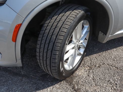 Used 2025 Dodge Durango GT AWD/4WD image 16