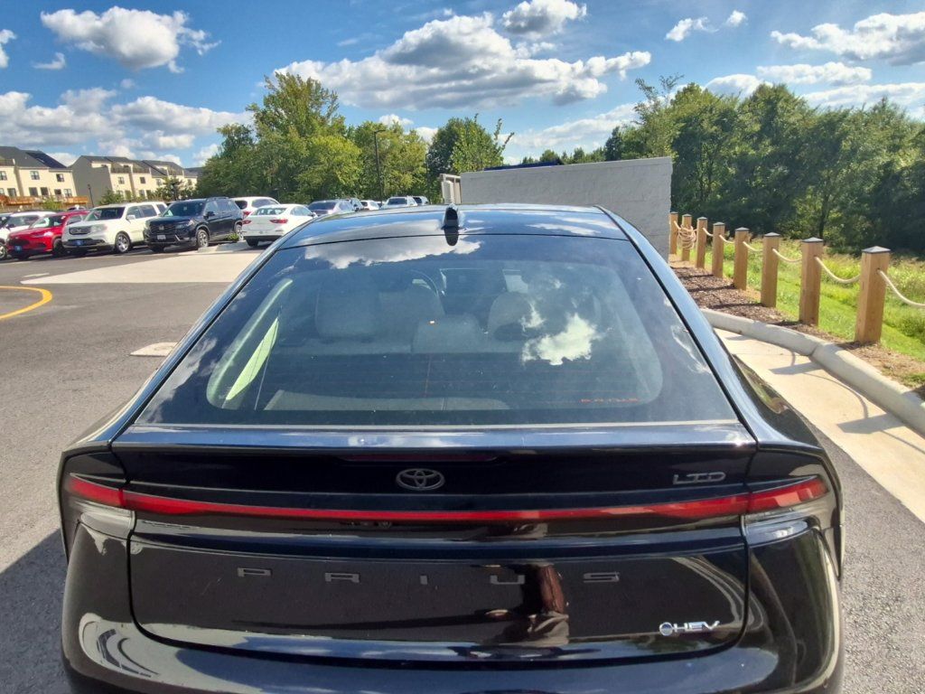 Used 2024 Toyota Prius Limited w/ Limited Premium Package FWD image 4