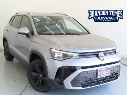 New 2025 Volkswagen Taos SE