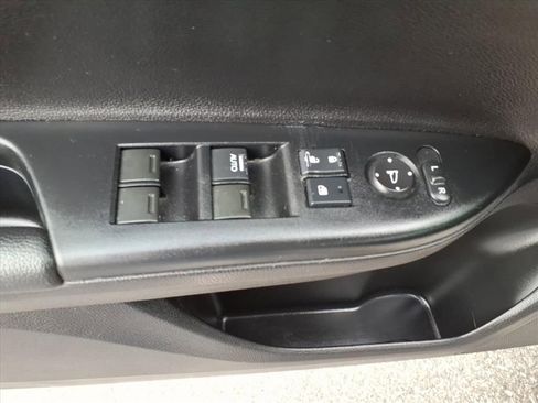 Used 2015 Honda Accord Sport image 26