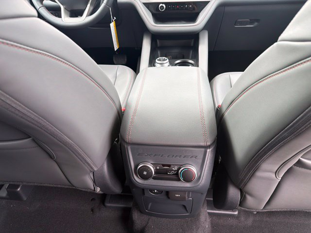 Used 2026 Ford Explorer Active w/ Active Comfort Package AWD/4WD image 44