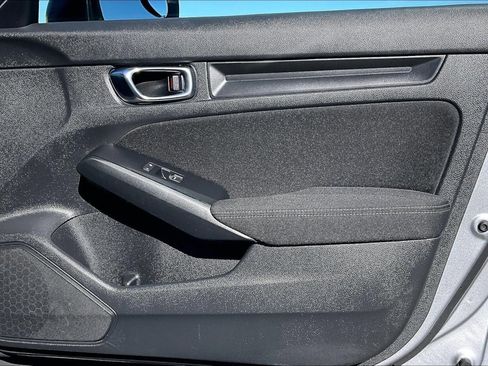 Used 2023 Honda Civic Sport image 20