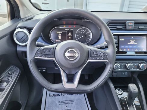 Used 2023 Nissan Versa SV image 16