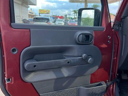 Used 2008 Jeep Wrangler Unlimited X AWD/4WD image 10