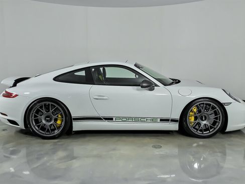 Used 2018 Porsche 911 Carrera T RWD image 11