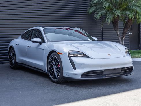 Certified 2023 Porsche Taycan 4S AWD/4WD image 6