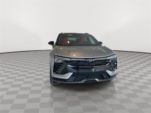 Used 2025 Chevrolet Blazer EV SS image 3