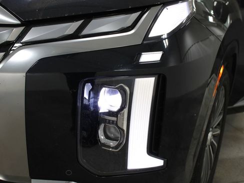 Used 2024 Hyundai Palisade Calligraphy image 12