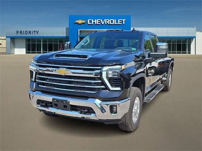 New 2025 Chevrolet Silverado 3500 LTZ w/ LTZ Convenience Package