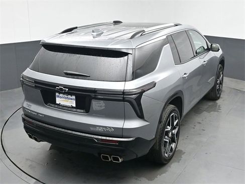 Used 2026 Chevrolet Traverse High Country image 41