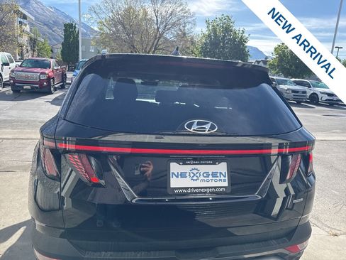 Used 2022 Hyundai Tucson Limited AWD/4WD image 6