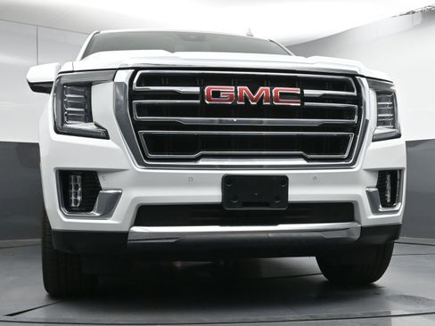 Used 2023 GMC Yukon SLT image 29