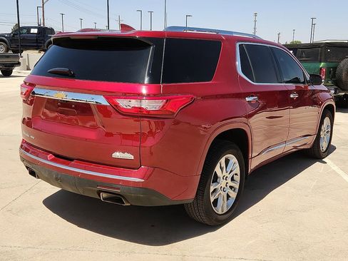 Used 2020 Chevrolet Traverse High Country AWD/4WD image 3