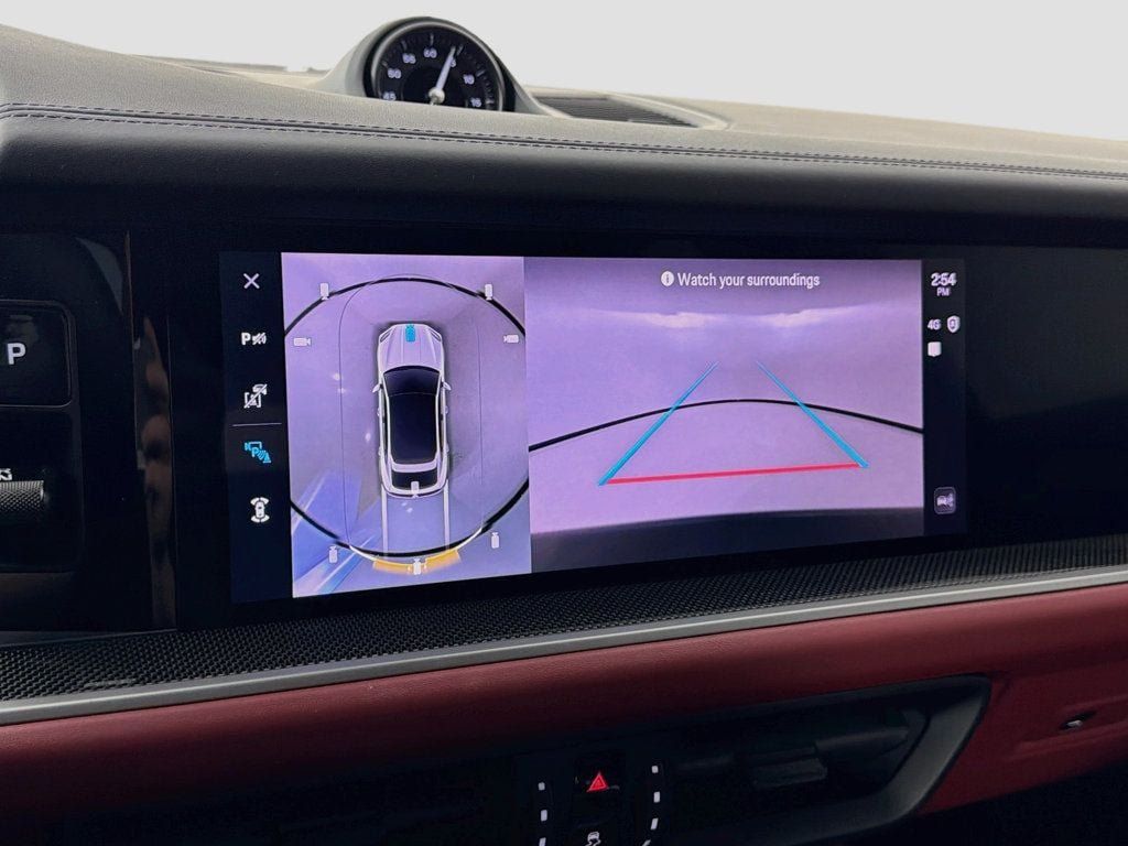 Certified 2024 Porsche Cayenne Coupe AWD/4WD image 19
