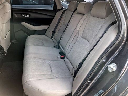 Used 2025 Honda Accord SE image 24
