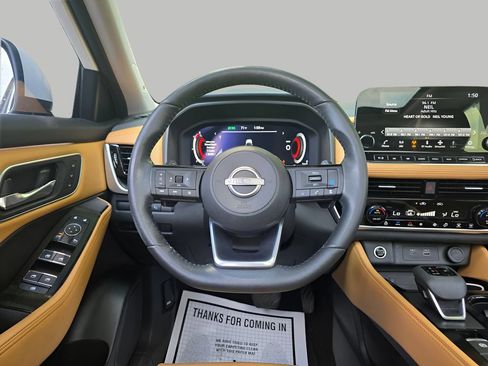 Used 2023 Nissan Rogue Platinum w/ Platinum Premium Package AWD/4WD image 20