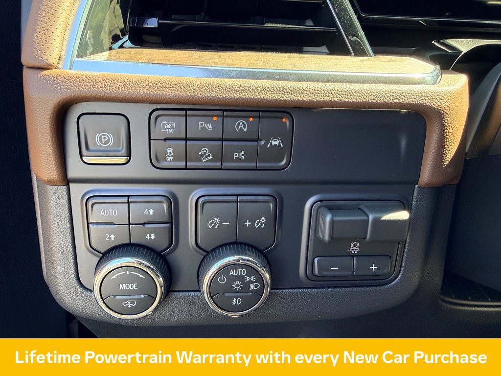 New 2026 Chevrolet Tahoe High Country AWD/4WD image 32