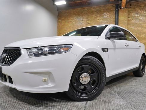 Used 2016 Ford Taurus Police AWD image 1