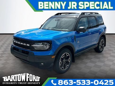 New 2025 Ford Bronco Sport Outer Banks w/ Outer Banks Tech Package+ image 1