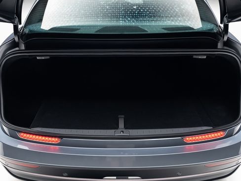 Used 2025 Lucid Air Pure image 68