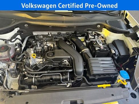 Certified 2023 Volkswagen Taos SE image 19