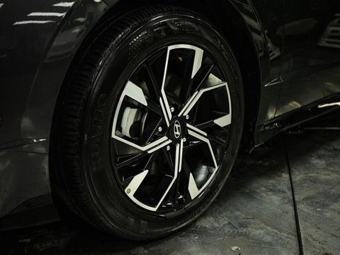 Used 2025 Hyundai Sonata SEL image 3