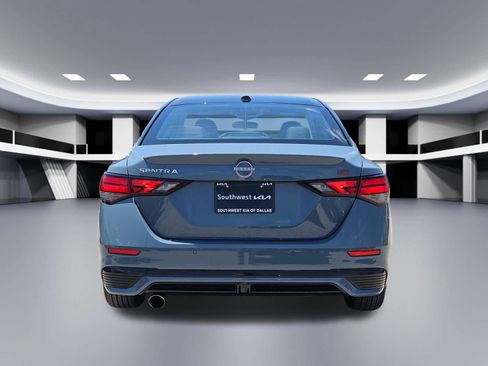 Used 2025 Nissan Sentra SR FWD image 5