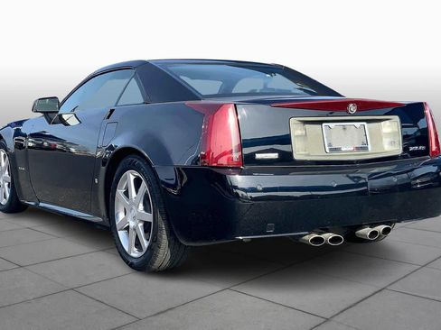 Used 2006 Cadillac XLR image 11