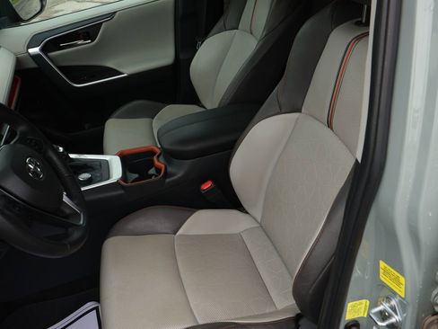 Used 2019 Toyota RAV4 Adventure w/ Cold Weather Package AWD/4WD image 23