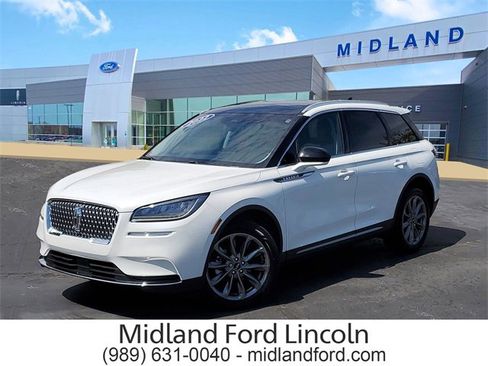 Certified 2022 Lincoln Corsair Standard w/ Premium Package image 1