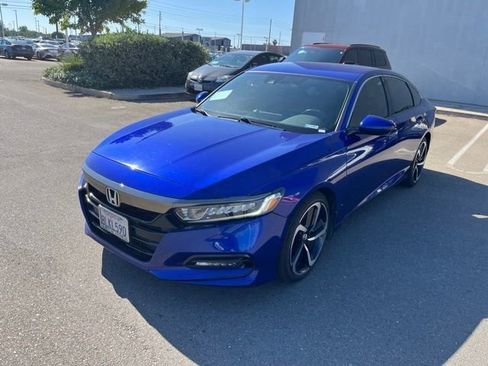 Used 2019 Honda Accord Sport image 1