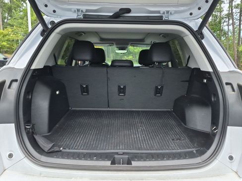 Used 2026 GMC Terrain Denali w/ LPO, Floor Liner Package AWD/4WD image 32