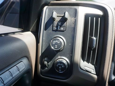 Used 2017 GMC Sierra 1500 Denali AWD/4WD image 4