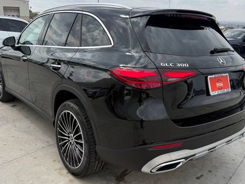 Used 2026 Mercedes-Benz GLC 300 4MATIC image 7