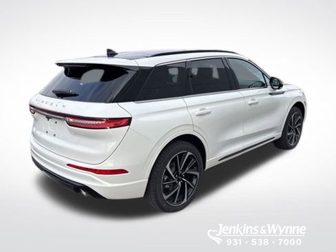 New 2026 Lincoln Corsair Grand Touring AWD/4WD image 3