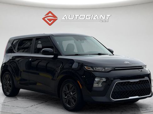 Used 2021 Kia Soul S image 13