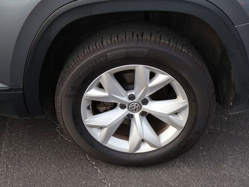 Used 2018 Volkswagen Atlas SE FWD image 18