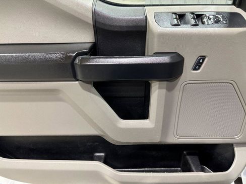 Used 2021 Ford F250 XL w/ Power Equipment Group image 16