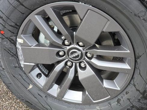 New 2026 Nissan Frontier SV w/ All-Weather Content Package AWD/4WD image 18