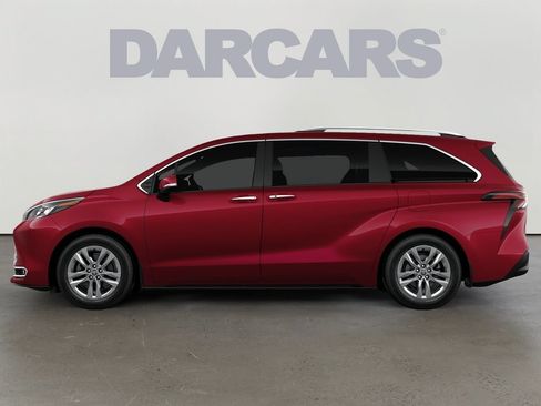 New 2026 Toyota Sienna Limited AWD/4WD image 11
