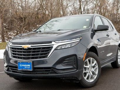 Used 2022 Chevrolet Equinox LS w/ LS Convenience Package