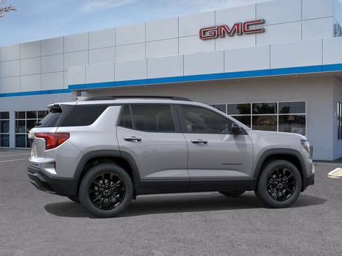 New 2027 GMC Terrain Elevation w/ Elevation Premium Package FWD image 5