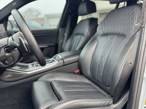 Used 2024 BMW X7 M60i w/ Executive Package image 10