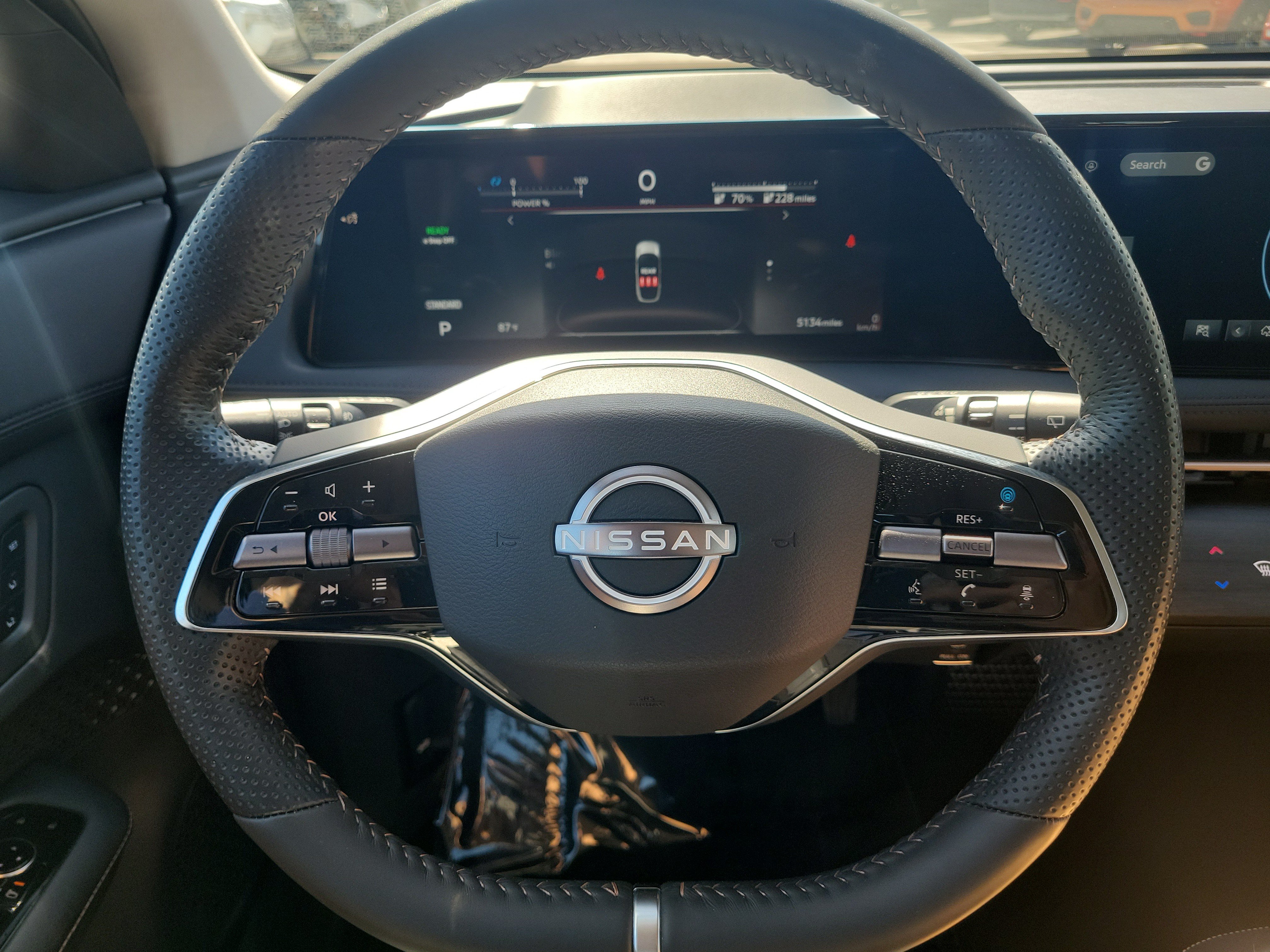 Used 2024 Nissan Ariya AWD image 21